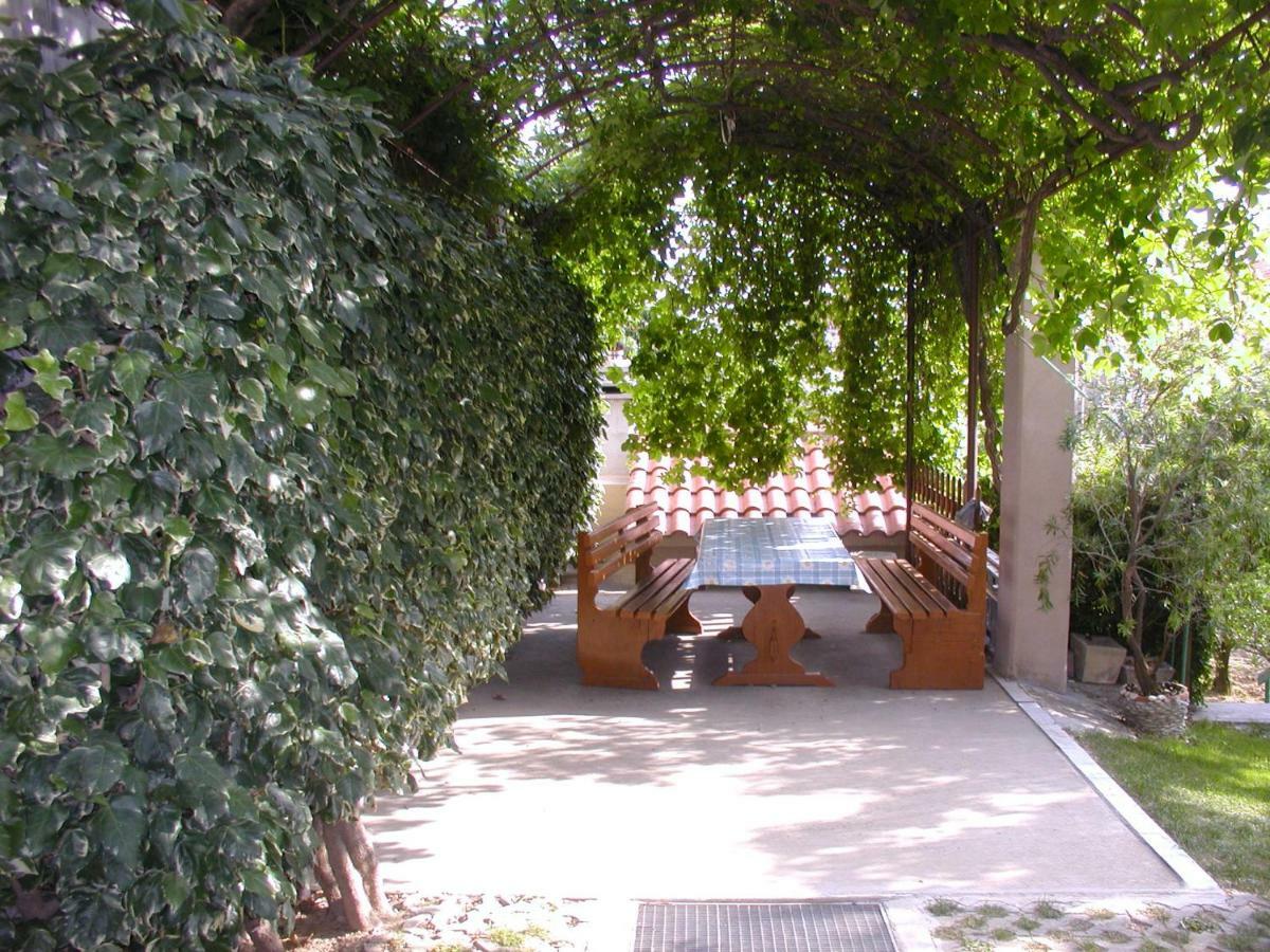 Apartman Jozo Orij Dugi Rat Exterior photo
